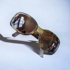 Costco Green Tortoise Sunglasses with Case and cloth